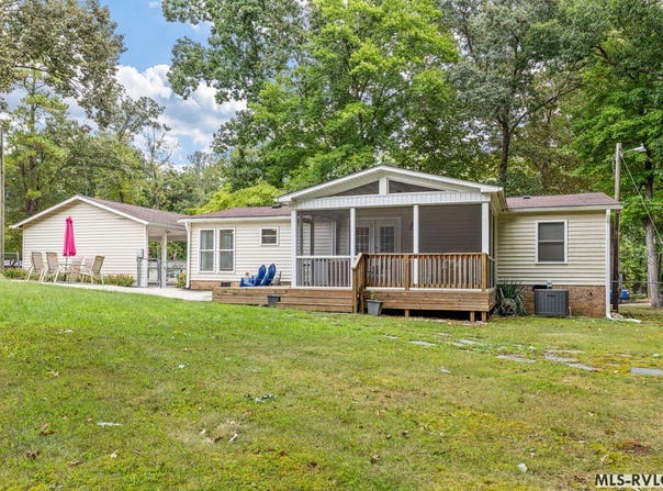 152 Sailboat Ln, Macon, NC 27551