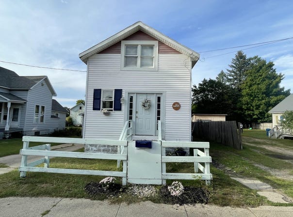 162 Harrison Street, Manistee, MI 49660