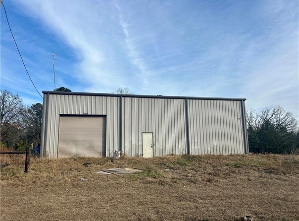 3977 Buck Mountain Road, Dover, AR 72837