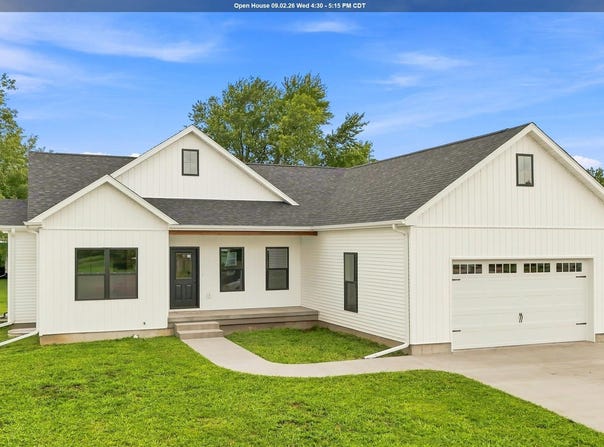 209 Laci Dru Drive, Mediapolis, IA 52637