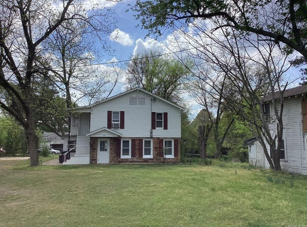 828 E Main St, Prescott, AR 71857