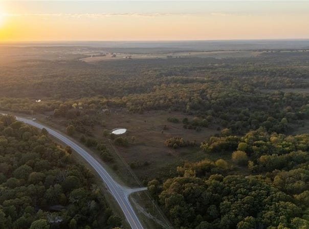 Highway 9, Dustin, OK 74839