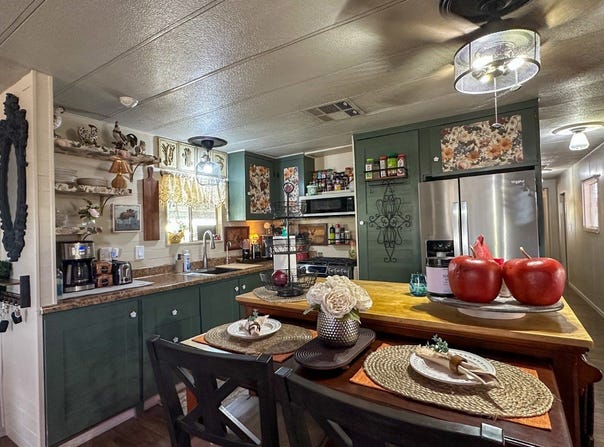 351 N Meridian, Apache Junction, AZ 85120