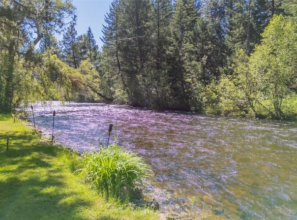 15310 Lolo Creek Road, Lolo, MT 59847