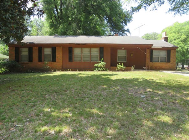 1657 S PERKINS Rd, Memphis, TN 38117