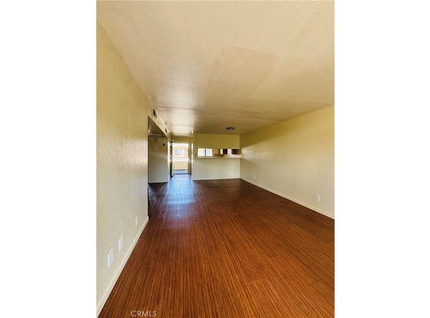 14610 Delano, Van Nuys, CA 91411