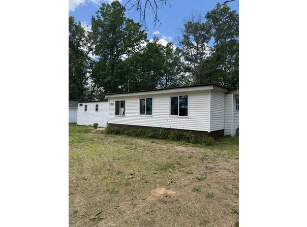 3299 S Yale Avenue, Baldwin, MI 49304