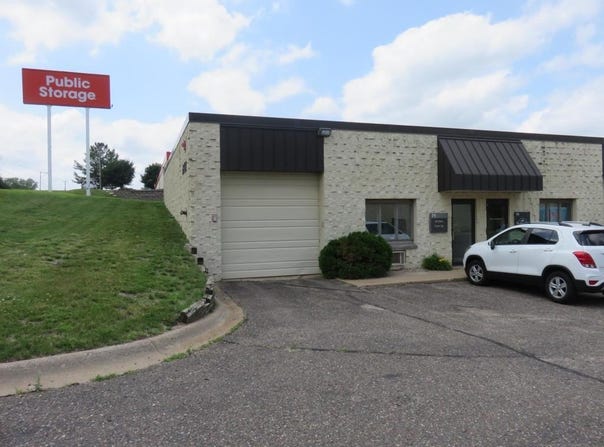 71 Cty Rd B E, Little Canada, MN 55117