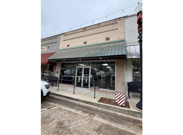 108 E Main St., BALDWYN, MS 38824