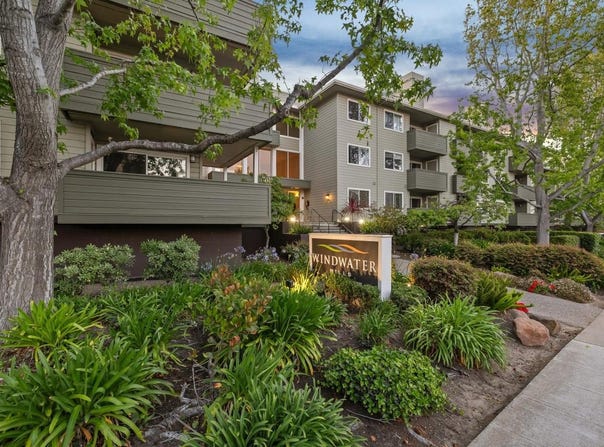 300 Murchison DR 312, MILLBRAE, CA 94030