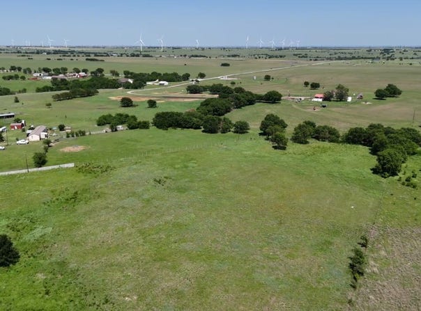 596 County Road 339, Gainesville, TX 76240