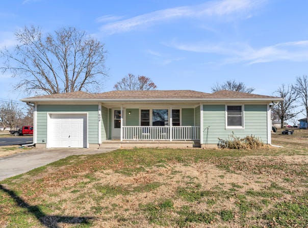 604 S Main Street, Jasper, MO 64755