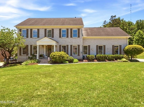 69 Rolling Links Blvd, Oak Ridge, TN 37830