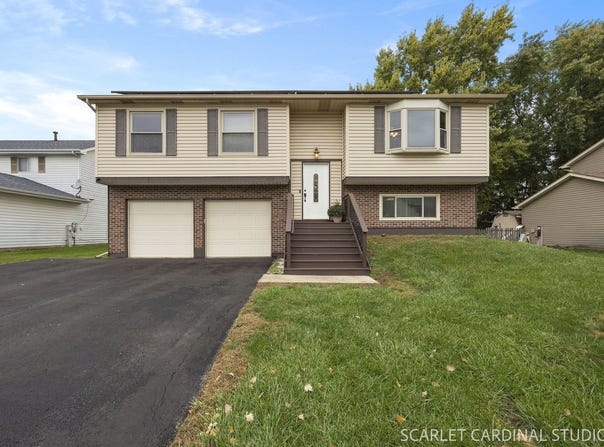3125 Winchester Court, Aurora, IL 60504