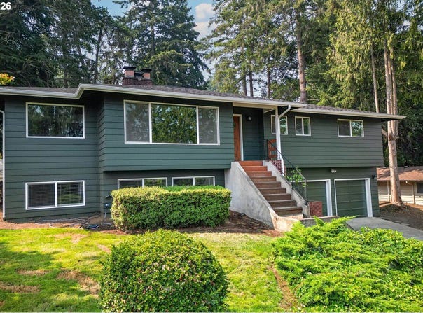 2540 W 22ND Ave, Eugene, OR 97405