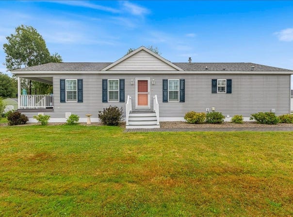 214 Mackerel Avenue, Portsmouth, NH 03801