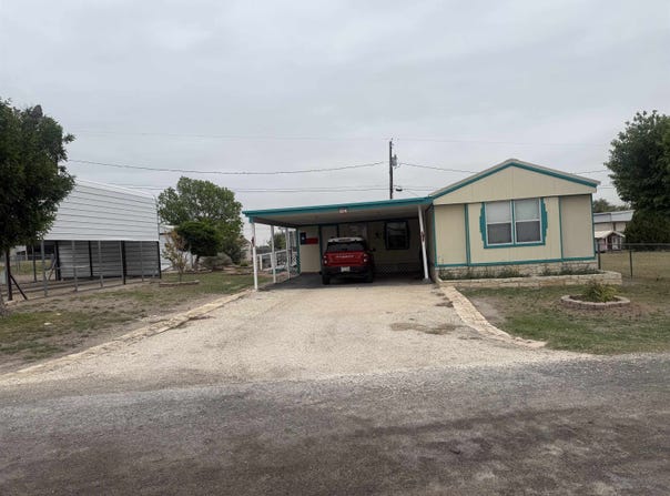 96 Mulberry, Del Rio, TX 78840