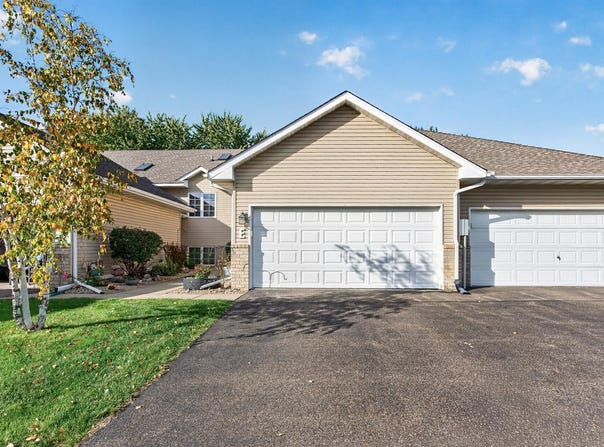 10645 44th Avenue N, Plymouth, MN 55442