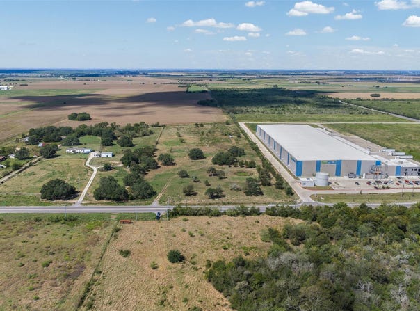 1845 Silent Valley Rd, Lockhart, TX 78644