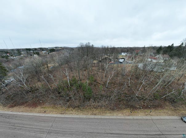 W Palm St, Duluth, MN 55811
