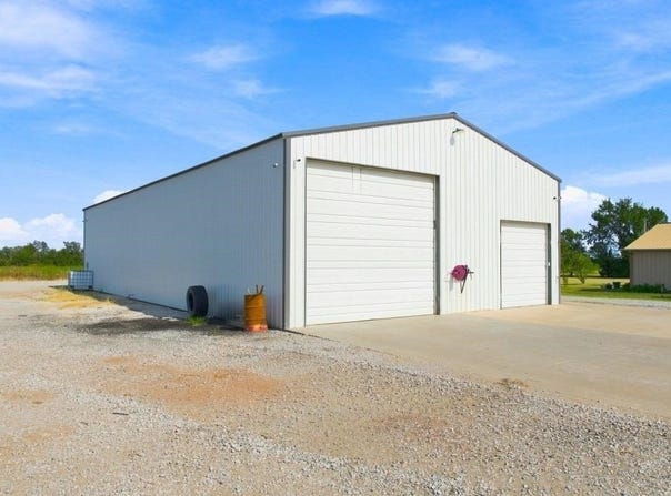 131 S Osborn, Mayfield, KS 67103