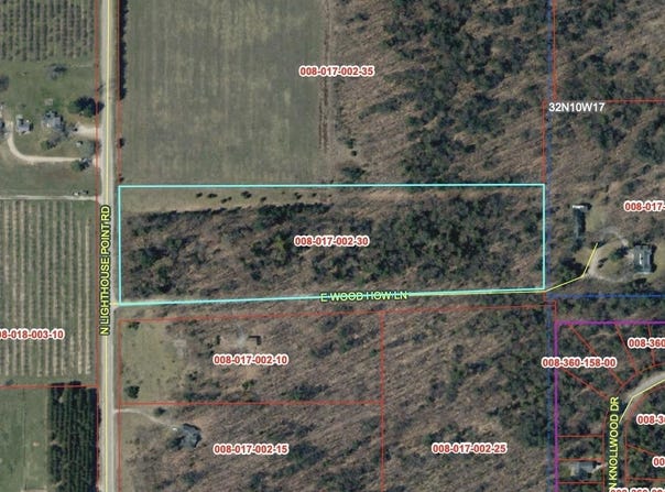 N Lighthouse Point Road, Northport, MI 49670