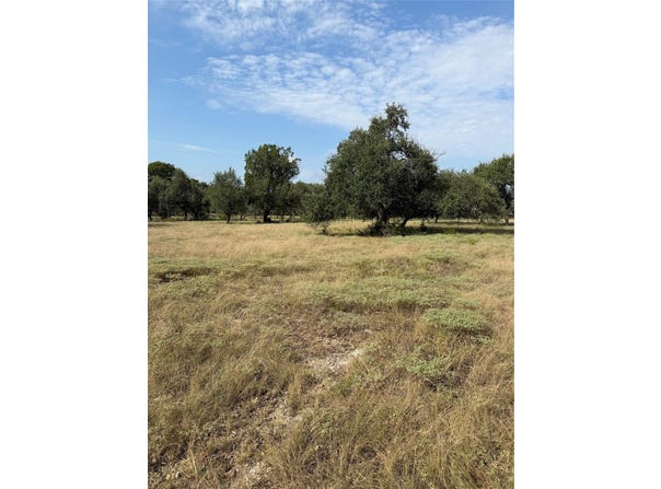 1911 Wayside Dr, Wimberley, TX 78676