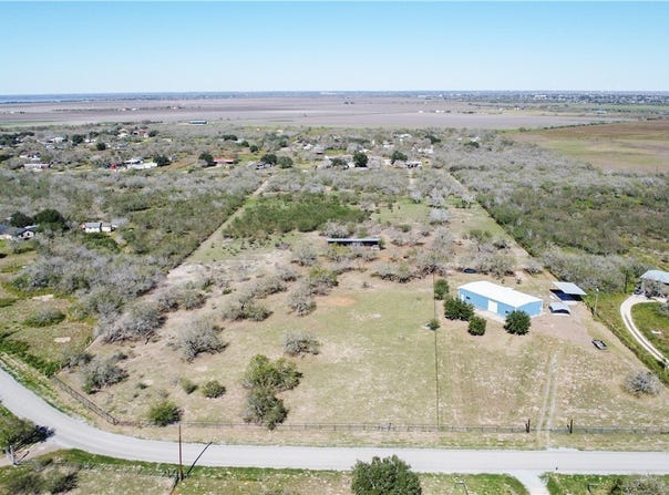 23250 CR 1038, Mathis, TX 78368