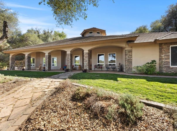 28429 Valley Oak Road, Keene, CA 93531