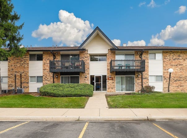 5A Kingery Quarter, Willowbrook, IL 60527