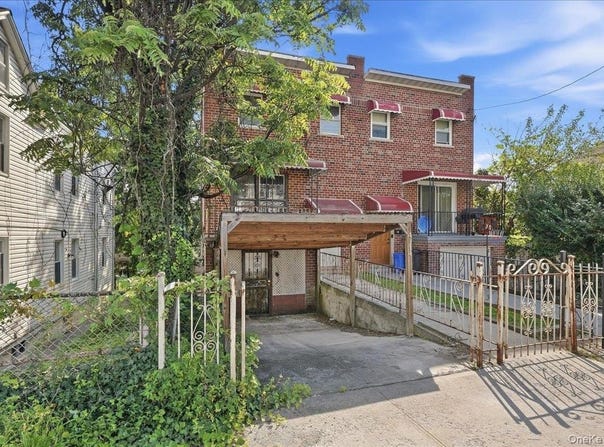 4814 Murdock Avenue, Bronx, NY 10470