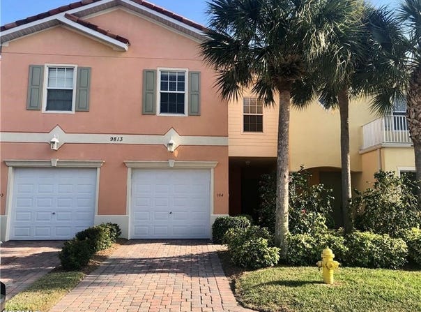 9813 Quinta Artesa Way, Fort Myers, FL 33908