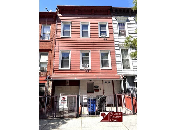 907 Herkimer St., Brooklyn, NY 11233