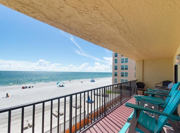 14710 GULF Boulevard, MADEIRA BEACH, FL 33708