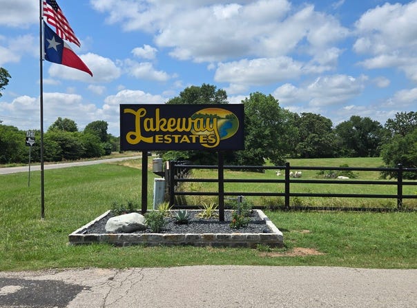 105 Janice Circle, Tool, TX 75143