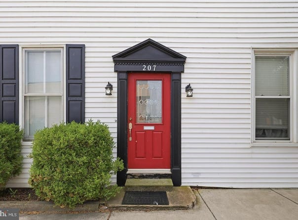205-207 W MAIN ST, EMMITSBURG, MD 21727