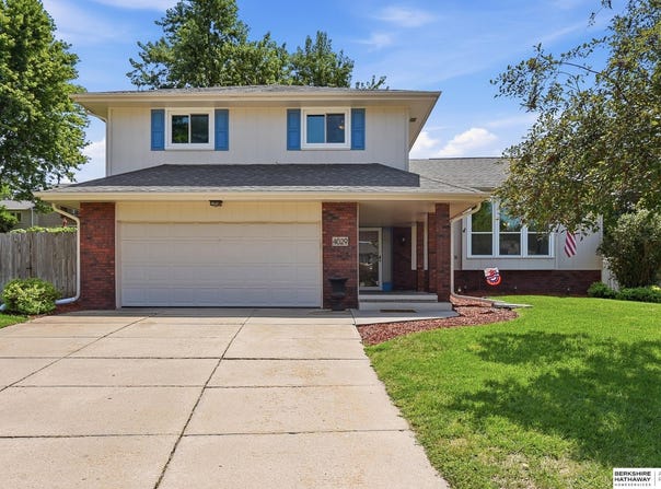 4029 N 116th Circle, Omaha, NE 68164