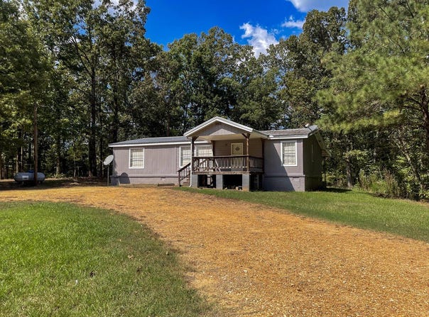 38 County Road 485, WATER VALLEY, MS 38965