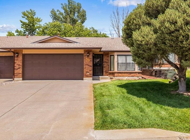 8 Windbridge Lane, Pueblo, CO 81001