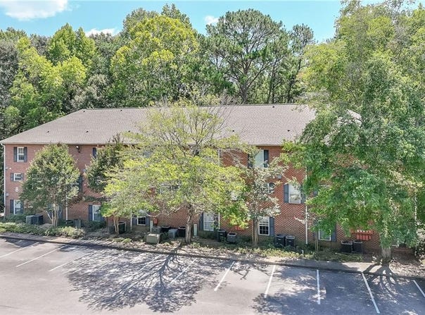 148 E UNIVERSITY Drive, AUBURN, AL 36832