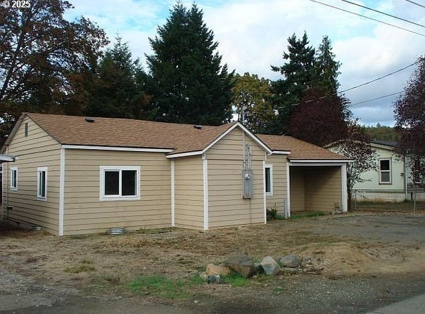 961 NE BROADWAY St, MyrtleCreek, OR 97457