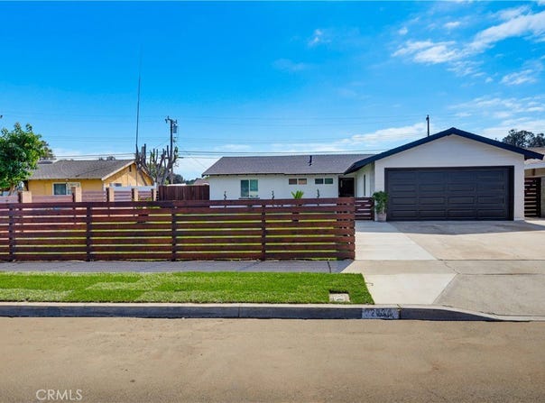 2924 W Mcfadden, Santa Ana, CA 92704