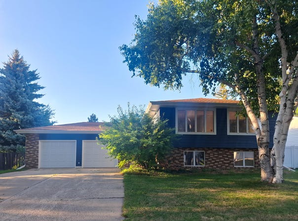 815 NE 18th Avenue, Aberdeen, SD 57401
