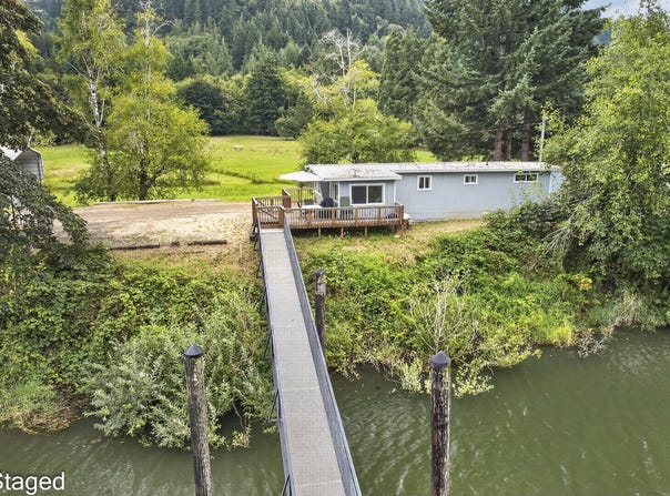 10213 SWEET CREEK Rd, Mapleton, OR 97453