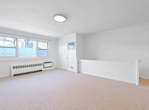 152-10 Melboune Ave., Flushing, NY 11367
