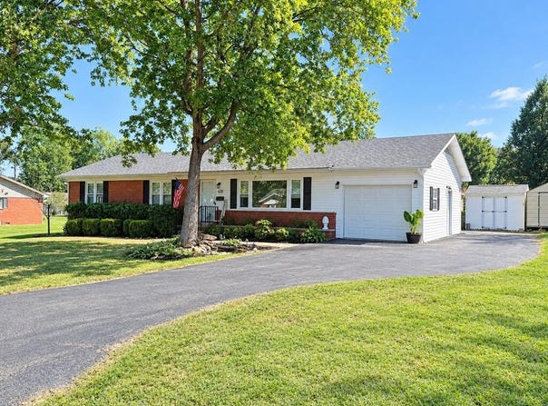 650 Earlewood Drive, Madisonville, KY 42431