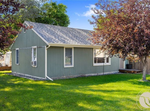 120 E Maryland Lane, Laurel, MT 59044