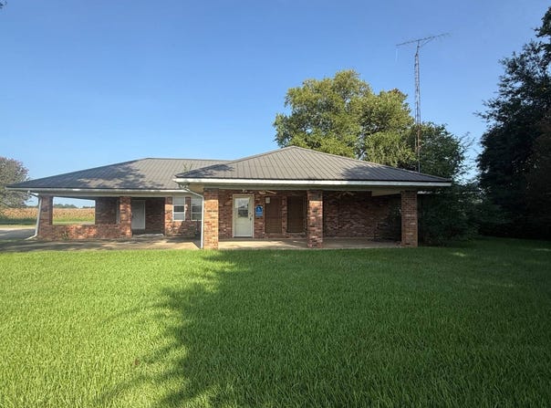 244 Cedar Bend Road, Natchez, LA 71456