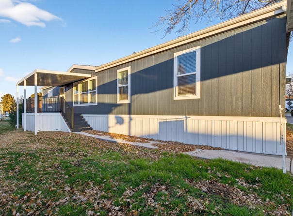 1700 W 2700 N, Pleasant View, UT 84404