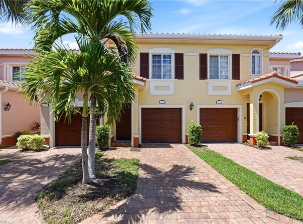 20321 Estero Gardens Cir, ESTERO, FL 33928